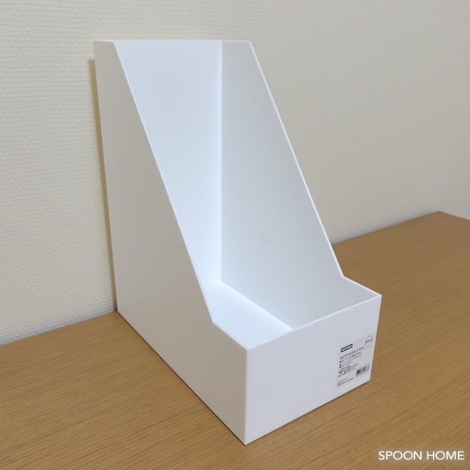 ニトリ「A4ファイルケース・スタンド」の収納アイデア。白色ボックスの活用法【ブログレポート】