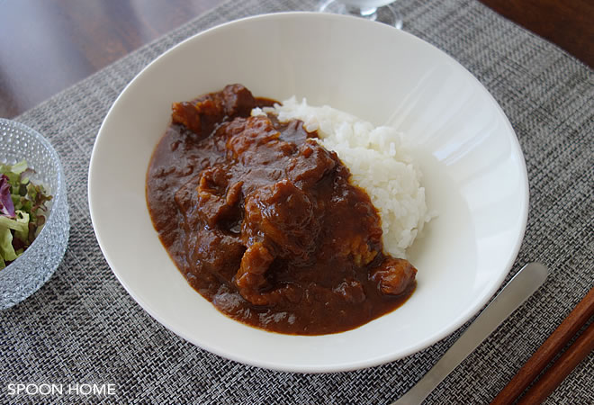 ティーマのボウル21cmでカレーを食べる