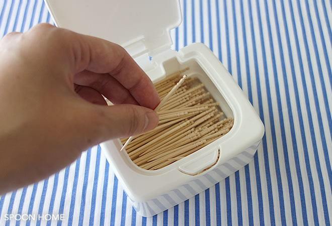 100均セリアのワンプッシュ小物ケースの収納ブログ画像