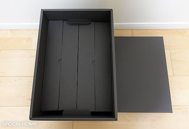 無印良品の黒色ダンボール収納ボックス・引き出し式のブログ画像