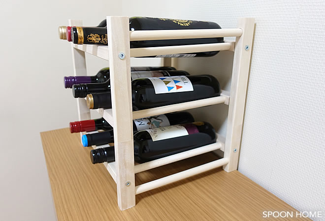 IKEAのHUTTENワインラックに9本のワインを収納像