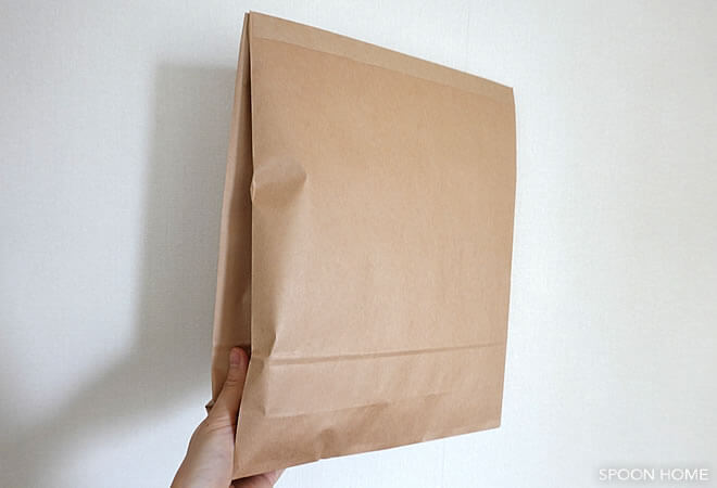 セリアの新商品「宅配用紙袋・クラフトボード」のブログ画像