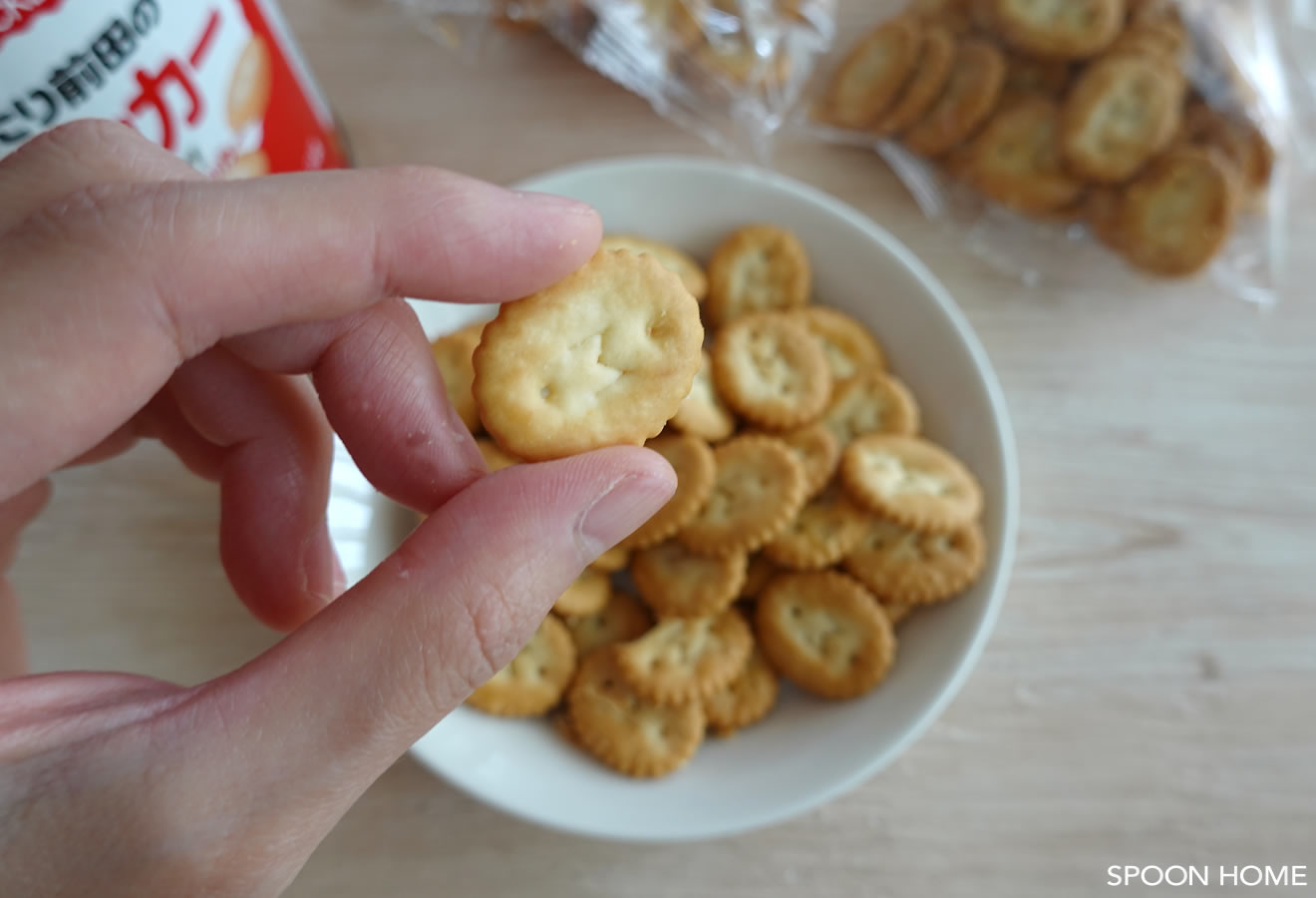 おいしいお菓子・クッキーの保存食「あたり前田のクラッカー 保存缶」のブログ画像