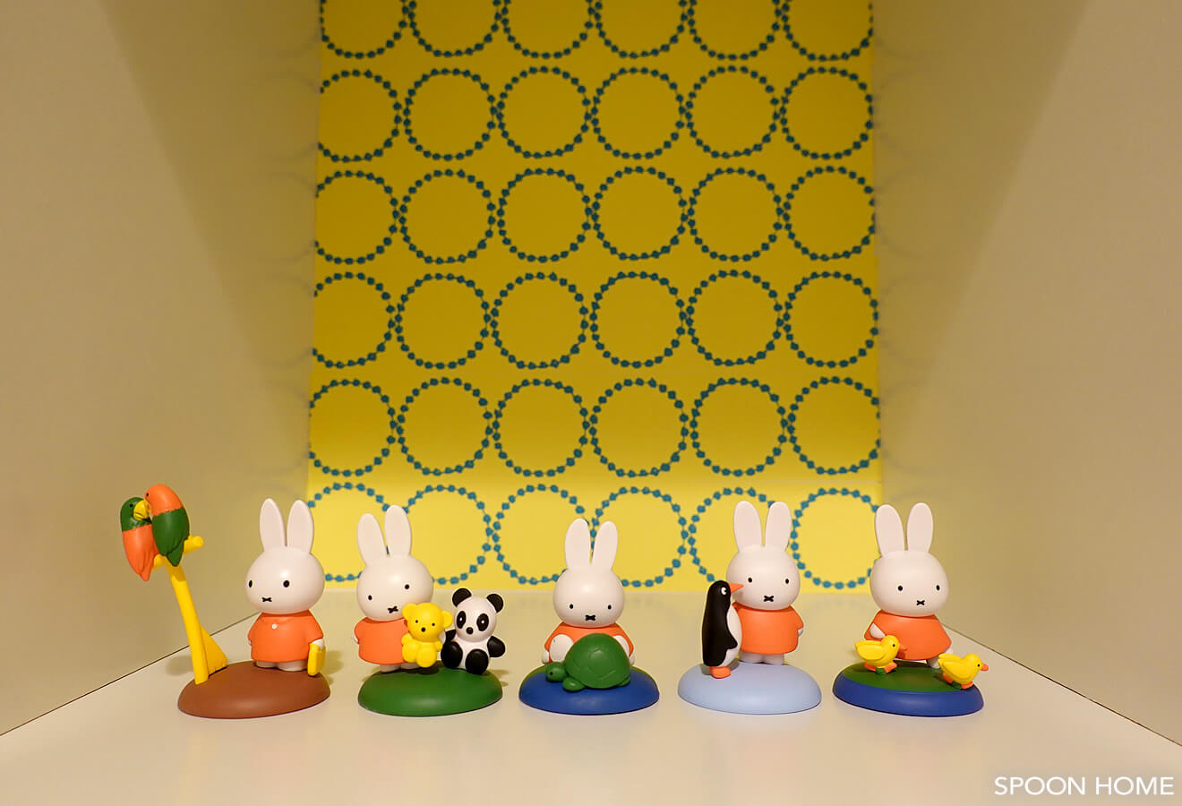 人気のガチャガチャ「miffy ミッフィー わくわくどうぶつえんフィギュア」の画像