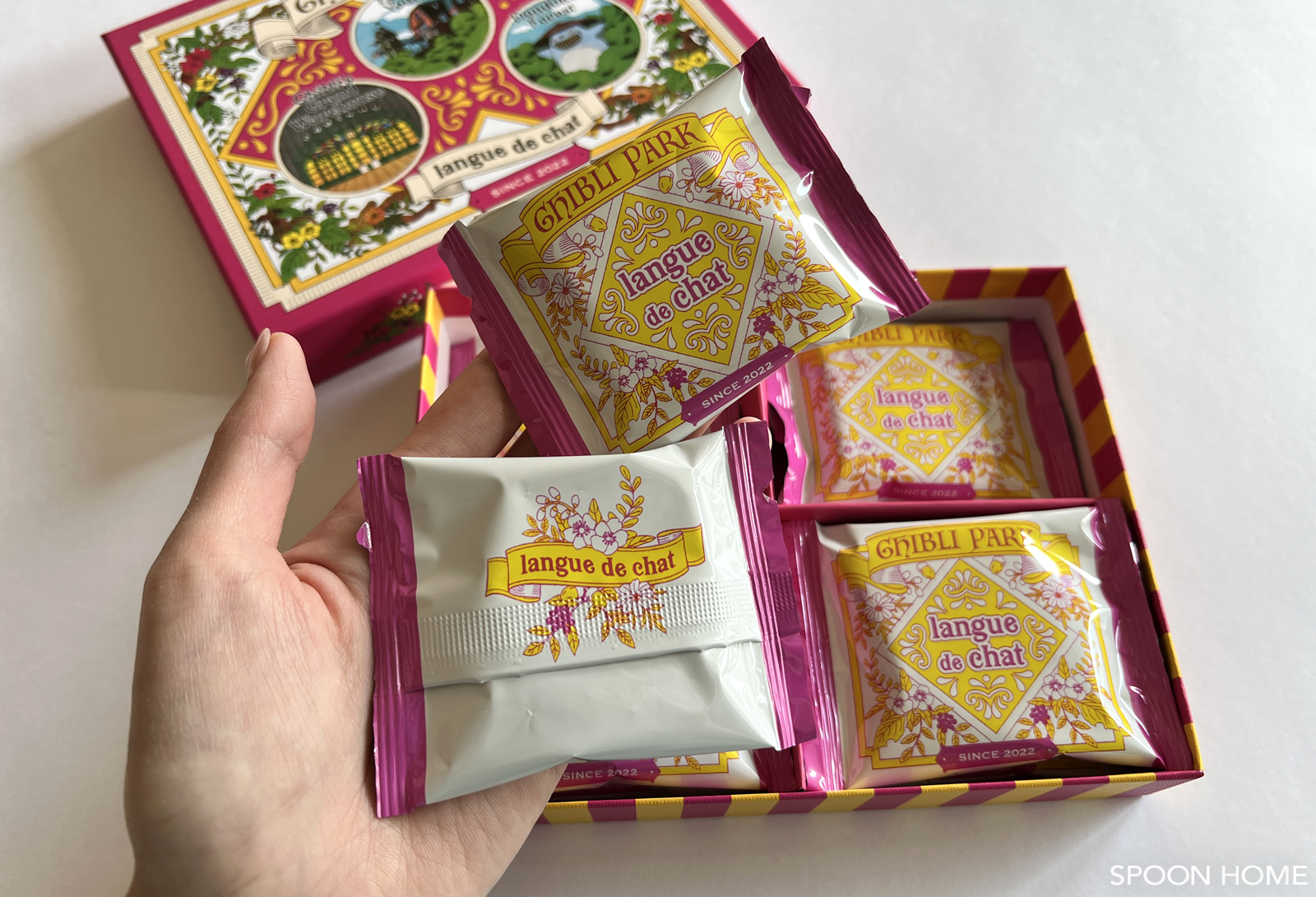 ジブリパークのお土産グッズ購入品・大倉庫ショップの画像