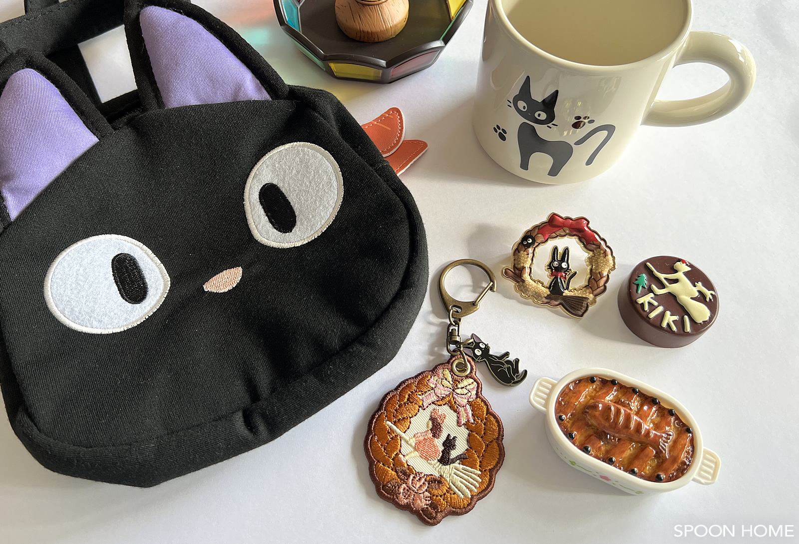ジブリパークのお土産グッズ購入品・大倉庫ショップの画像