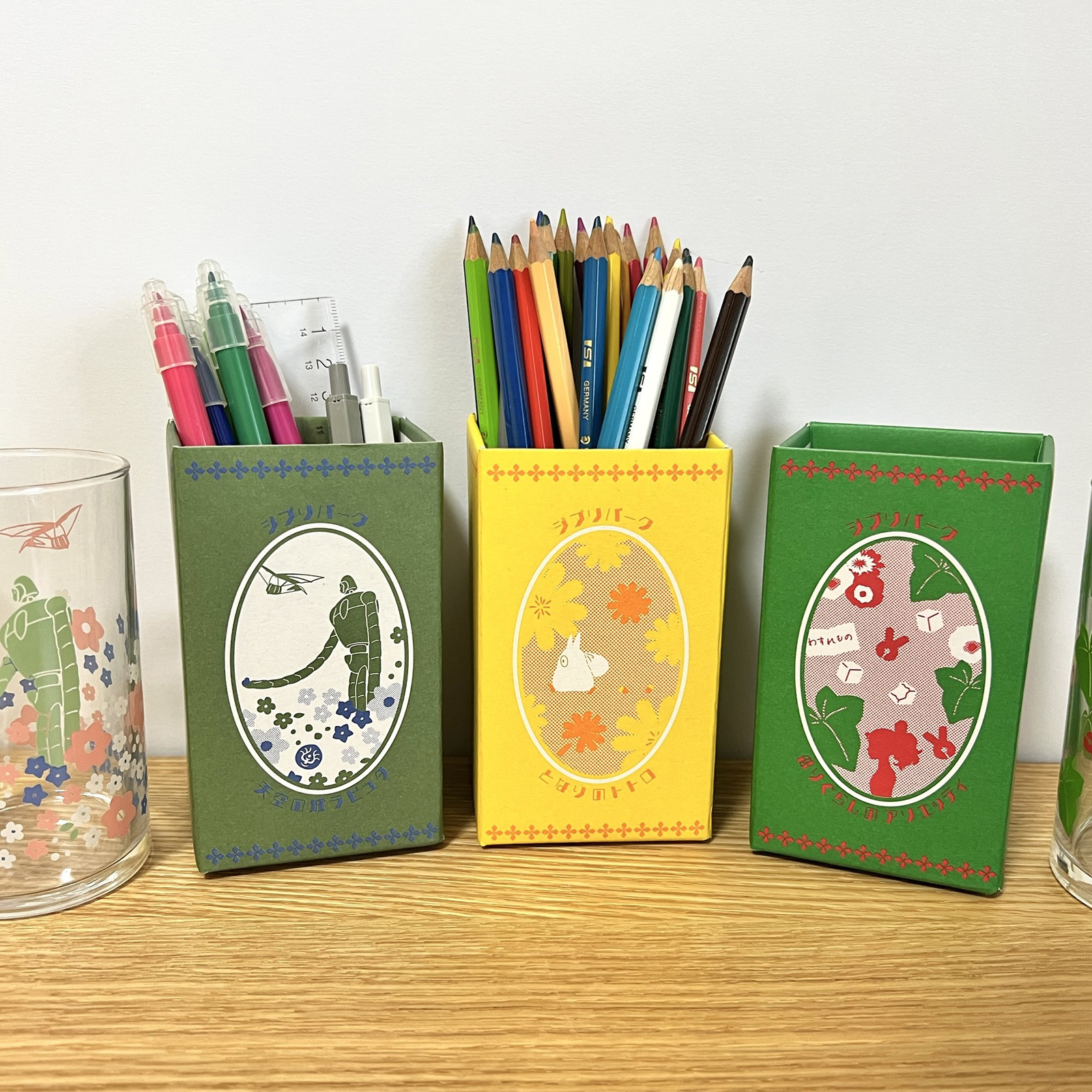 ジブリパークのお土産グッズ購入品・大倉庫ショップの画像